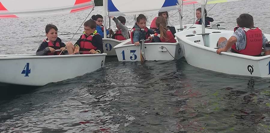 Les CE2 à la voile