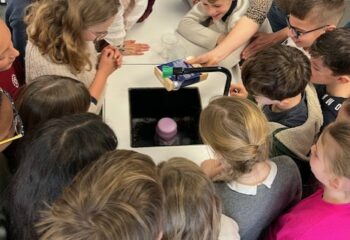 e2ab8792-d7c2-414f-8256-7dd33863f521 e2ab8792-d7c2-414f-8256-7dd33863f521